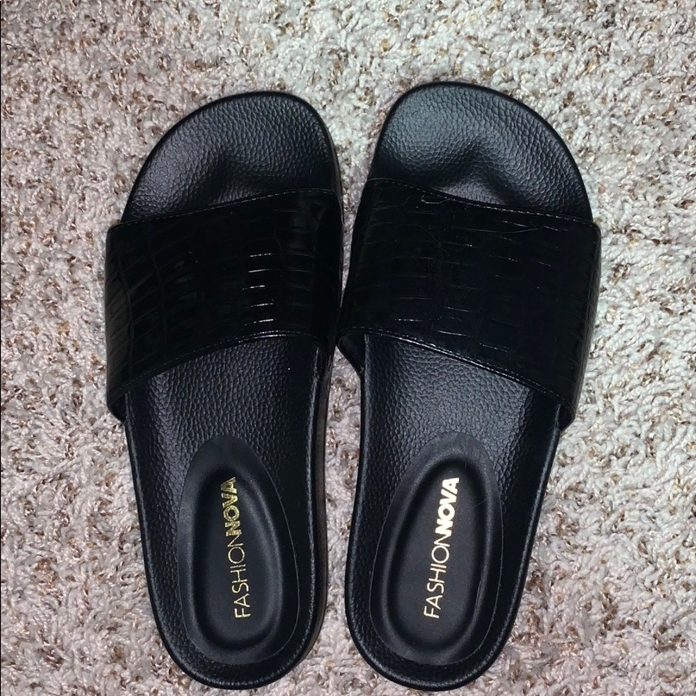 FN Slides